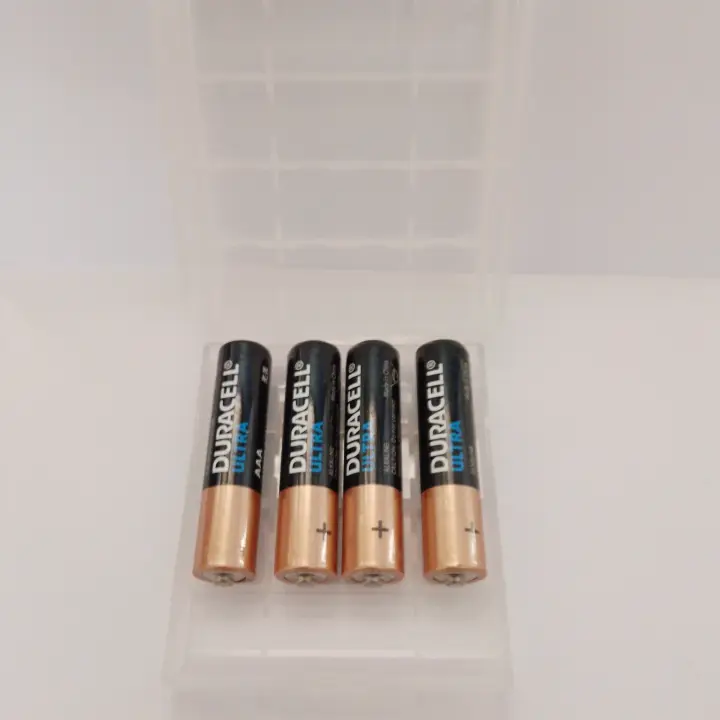 Duracell Ultra AAA 4 with storage box