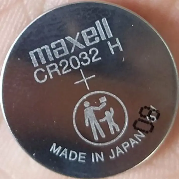 Maxell CR2032 3V Lithium Coin Batteries – Tray Pack of 200 (Made in Japan)
